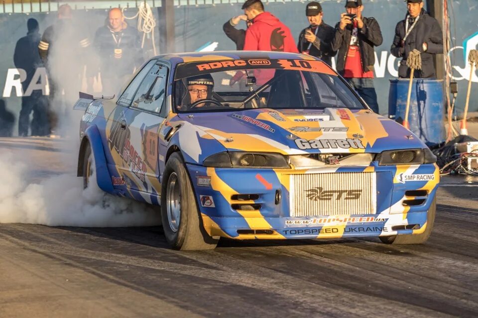 Skyline drag. Nissan skyline drag. ниссан skyline драг рейсинг 2800 лошадиных сил. скайлайн драг рейсинг томск.