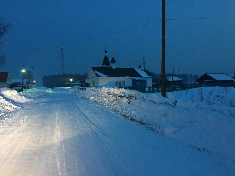 Село болотное. Село Корнилово Болотнинский район. Храм в Корнилово Болотнинского района. Село Ояш Болотнинского района Новосибирской области. Деревня Корнилово Новосибирская область.