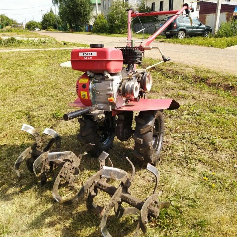 бэушный iphone. нерабочий смартфон. скупка магазин электроинструмент. продажа автомобилей. продается автомобиль.