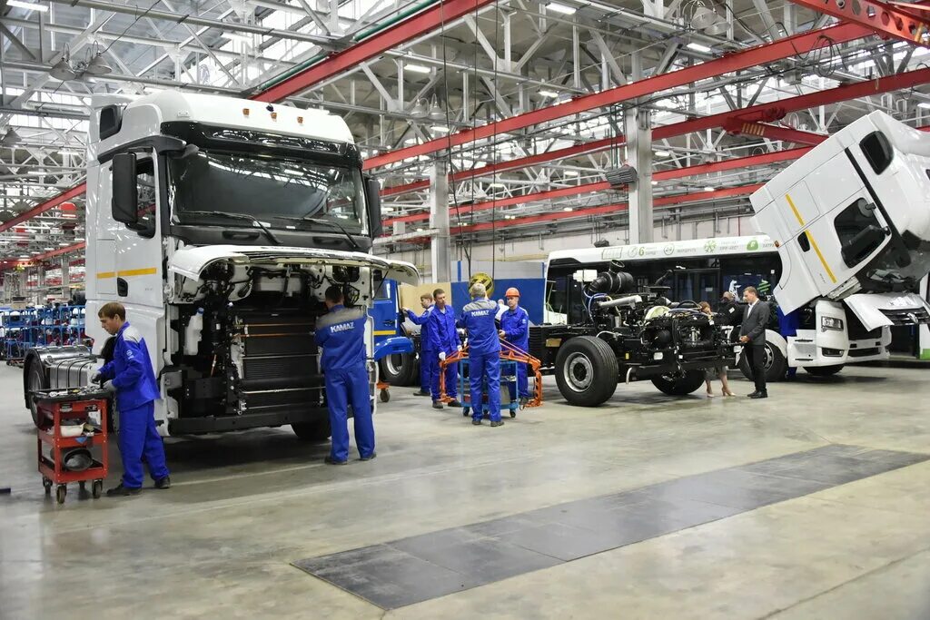 Грузовик челны. Автозавод КАМАЗ Набережные Челны. Камский автомобильный завод КАМАЗ 54901. Завод КАМАЗ В Набережных Челнах. НТЦ КАМАЗ Набережные Челны.