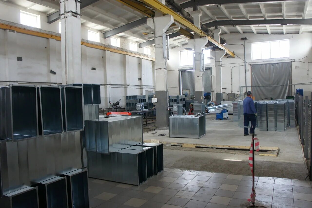 250. вент групп. "кукморский завод металлопосудыцехи. остов 54-2-16-1в решетного стана рсм. воздушный клапан авк 200*250.