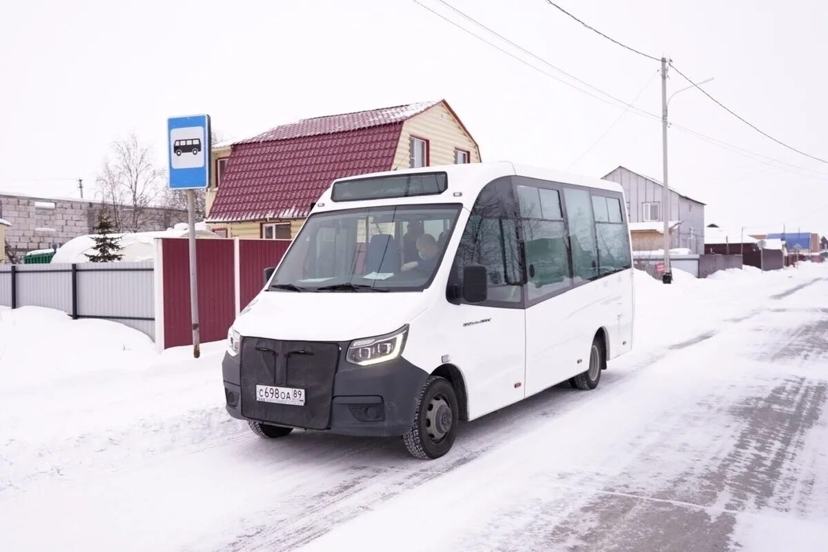 Ямальский новый автобус. Автобусы Салехард. Салехард транспорт.