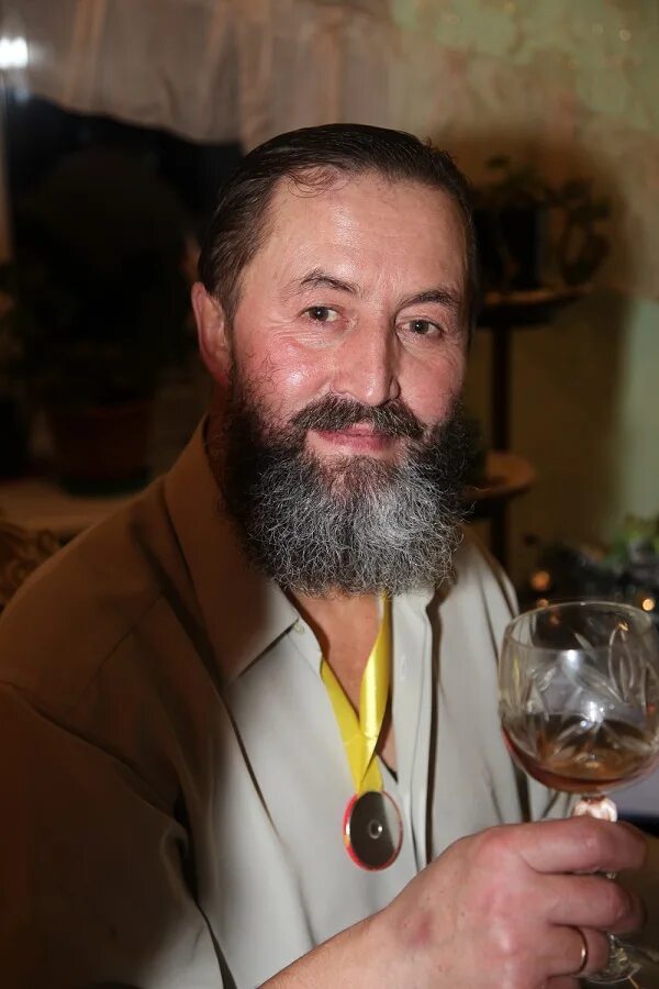 Белый царь 3. Человечек царь. Белый царь 3. Белый царь 3. Бела iii король венгрии.