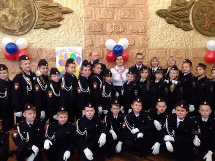 Учится 21 школе