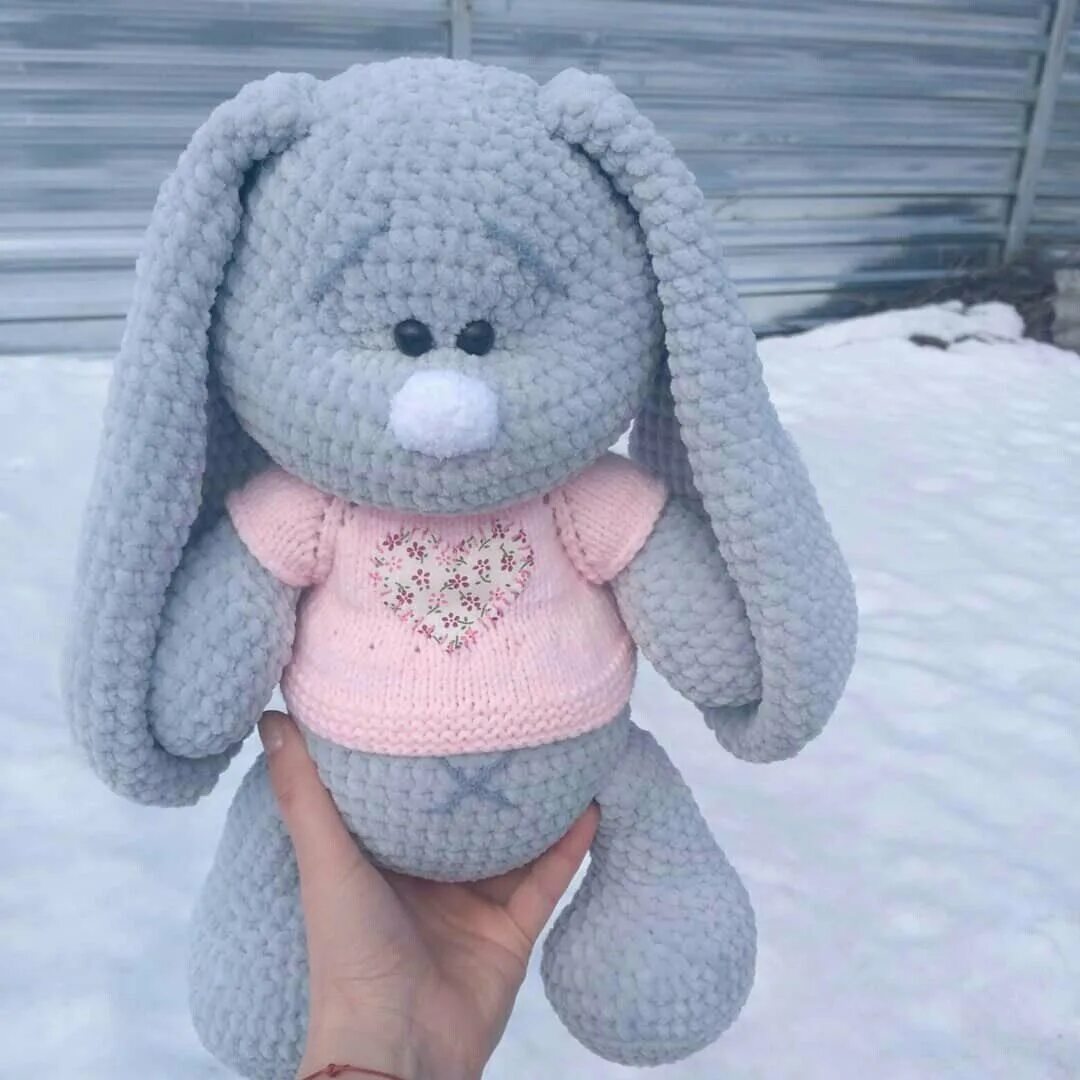 Вязаные игрушки марины. Слоник вязаный крючком амигуруми. Плюшевый зайка амигуруми. Вязаные игрушки марины. Вязаные игрушки крючком кролики.