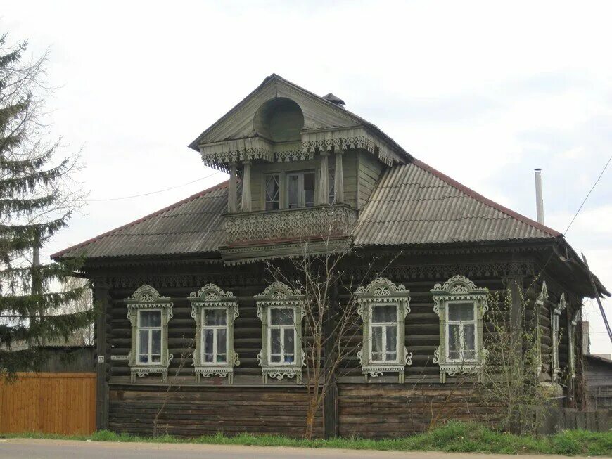 Погода на неделю в любиме ярославской. Старинные гдома в городе Любиме Яросл. Церковь Любиме Ярославской области.