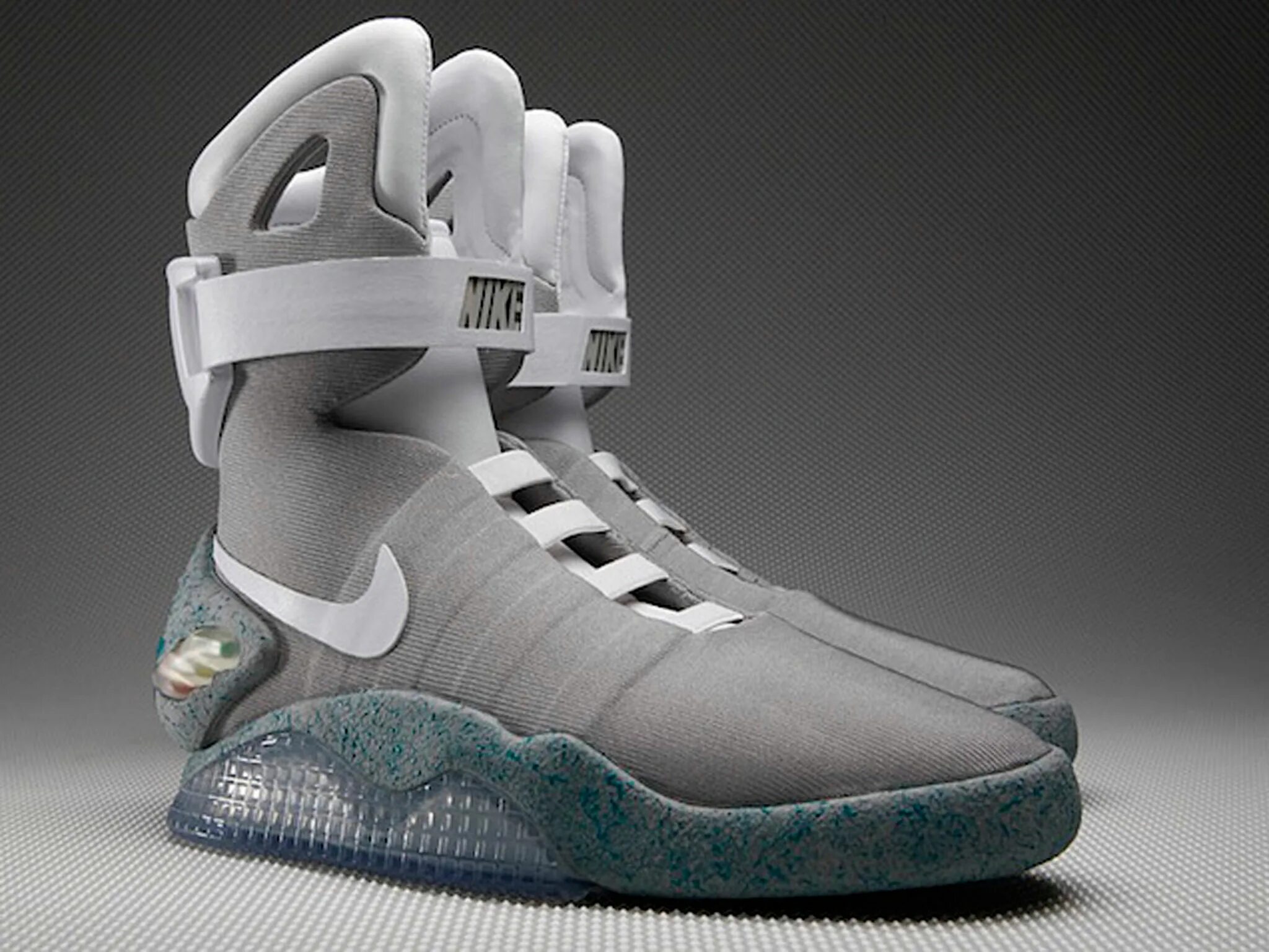 Nike кроссовки будущего. Nike air mag marty mcfly. nike air mag 2015. nike air mag 2016 2011. nike air mag 2016.