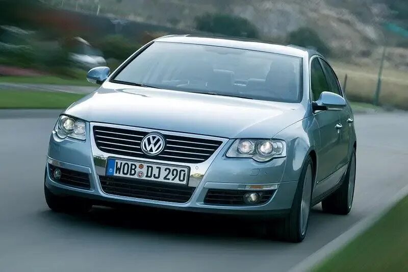 Купить б6 в москве. Фольксваген Пассат б6. Volkswagen Passat b6 седан. VW Passat b6 2.0. Фольксваген Пассат б6 универсал.