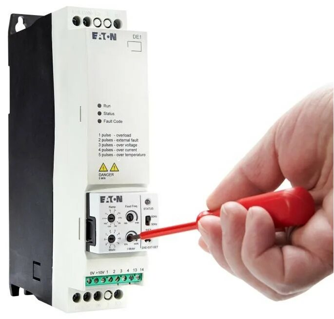 частотник сименс sinamics g120. частотный преобразователь abb acs. преобразователи частоты sinamics 120 фирмы сименс. J1000 частотный преобразователь.