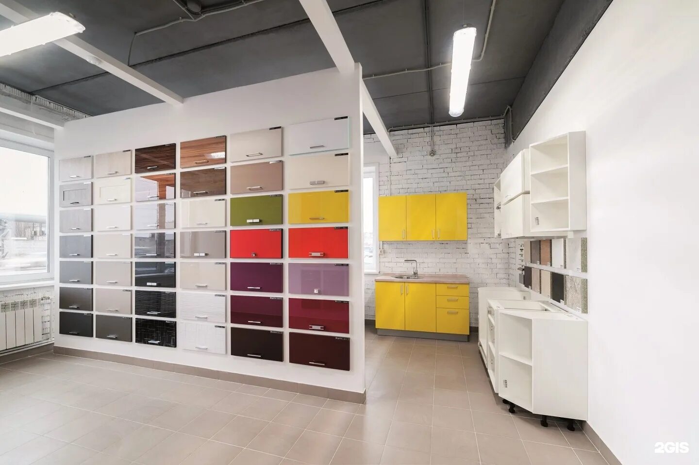 Дизайн шоурума строительных материалов. Строительные магазин мебельная. Славдом санкт-петербург на пискаревском. Строительные магазин мебельная. Строй дом магазин стройматериалов порхов.