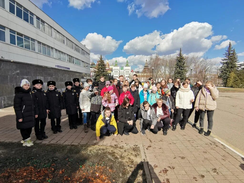 Школа 11 Мурманск. Школа 22 Мурманск. Мурманский Международный лицей Мурманск. Школьники Мурманской области.