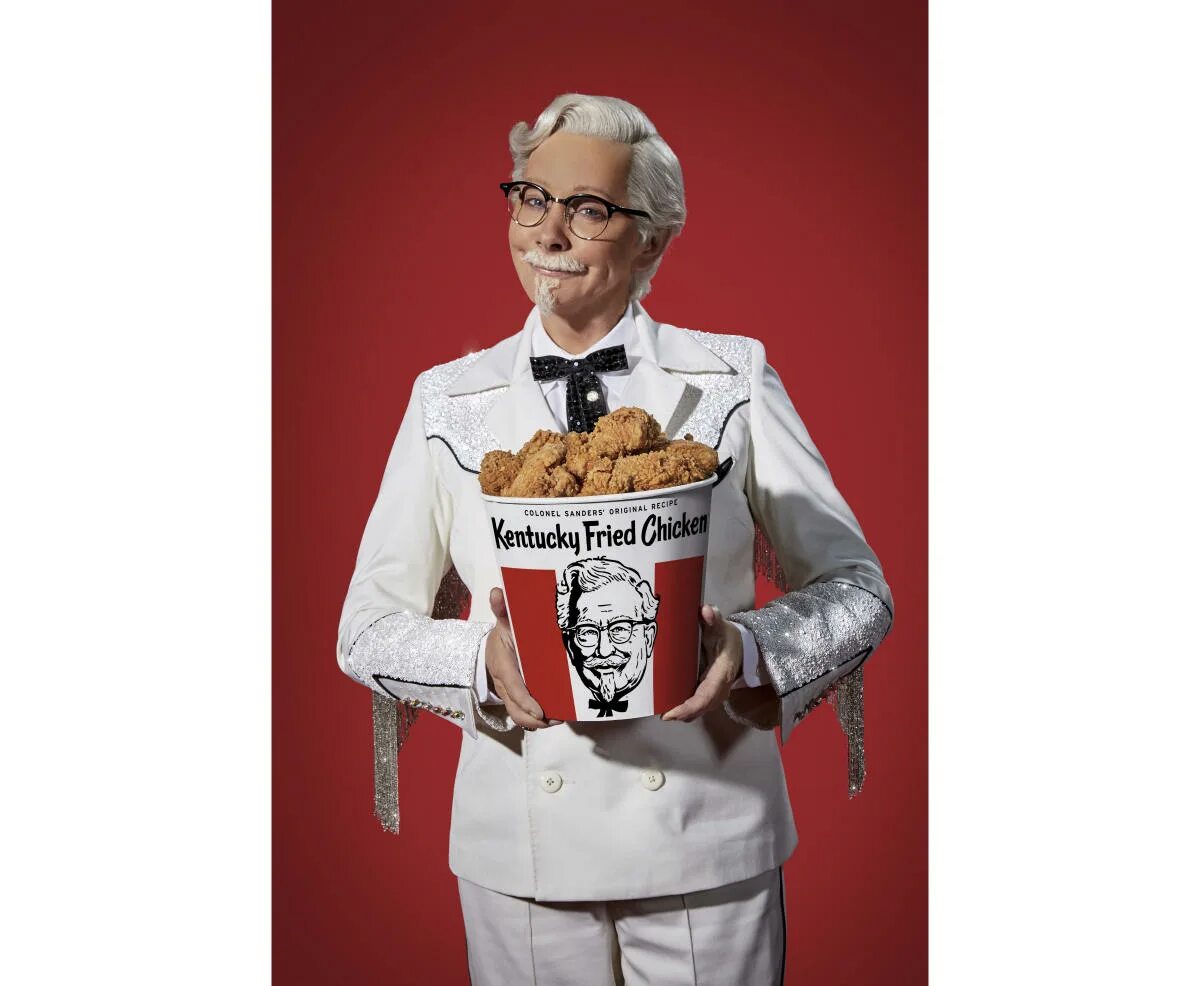 Как расшифровывается kfc. Гарланд дэвид сандерс. харланд «полковник» сандерс. полковник сандерс в россии. kfc полковник.