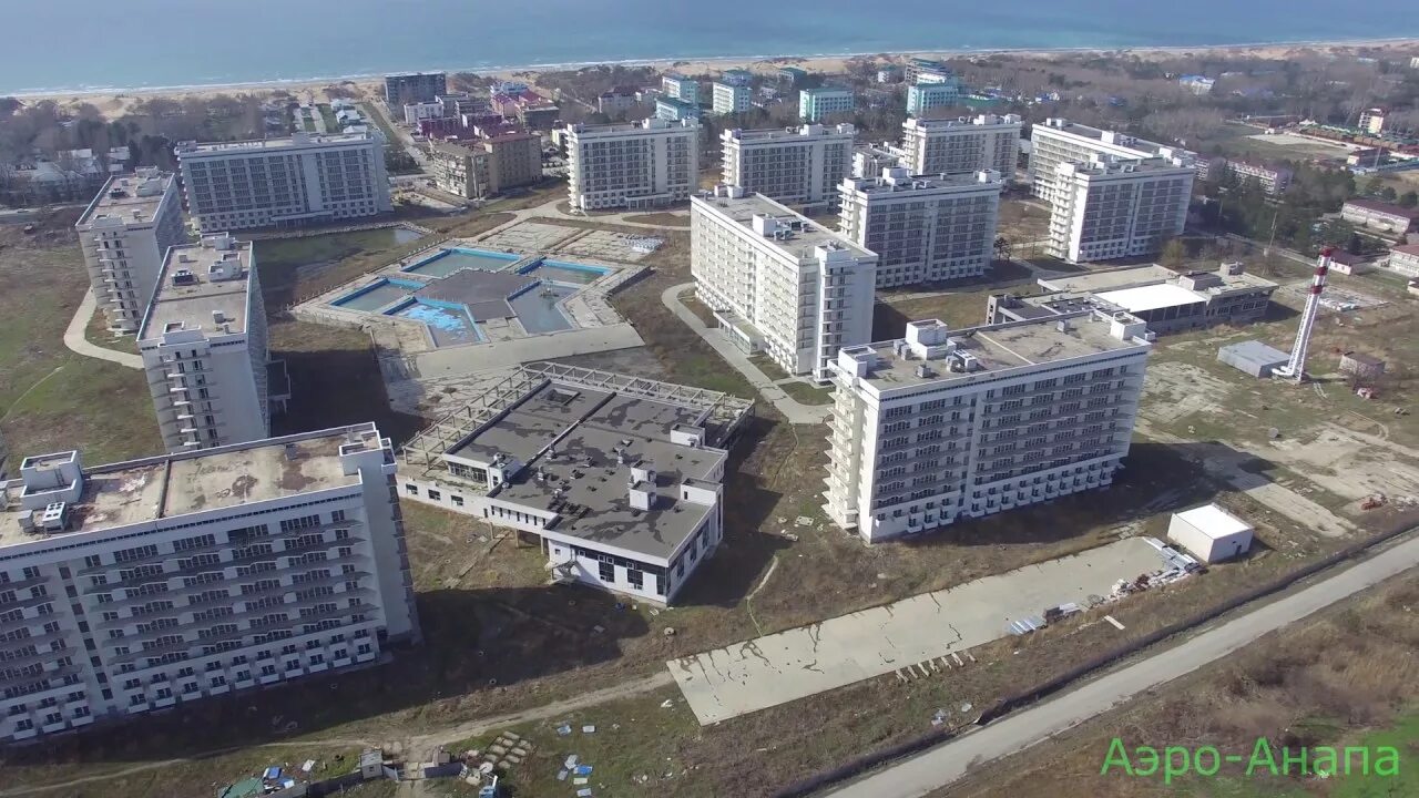 Виноградная 10 джемете. Пансионат 1991 года анапа. Долгострой санаторий юнга. Недостроенная гостиница чайка мурманск. Недострой в анапе на пионерском проспекте.