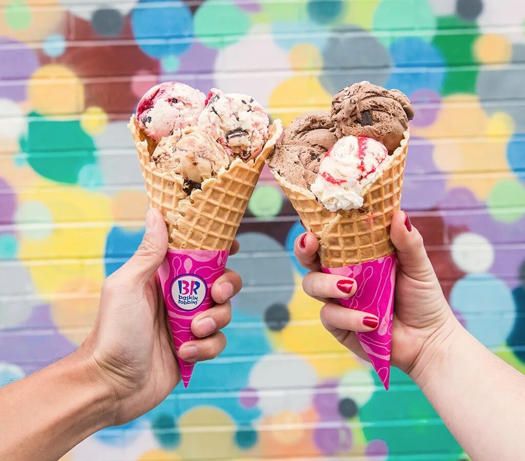 Мороженка на двоих. Baskin Robbins мороженое. Баскин Роббинс Иваново. Баскин Роббинс Нью Йорк. Счастливая восьмерка Баскин Роббинс.