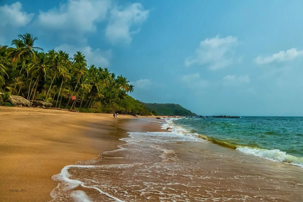 Шри ланку омывает какой. Пляж Палолем. Пляж Мобор Гоа. Индия Северный Гоа пляжи. Южный Гоа Патнем.