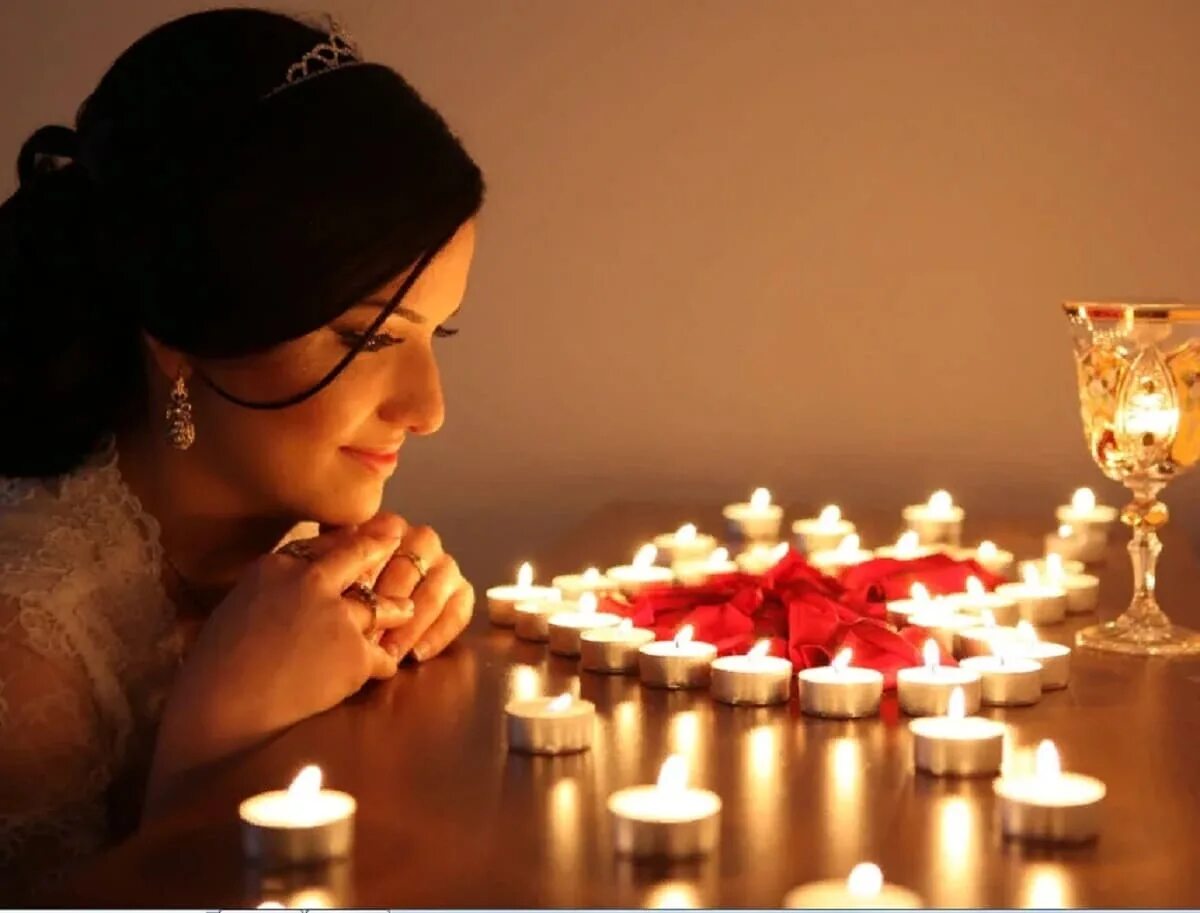 Черное венчание фильм 2021. Приворот на любовь. Магия на любовь девушки. Любовный приворот. Красивые арты.