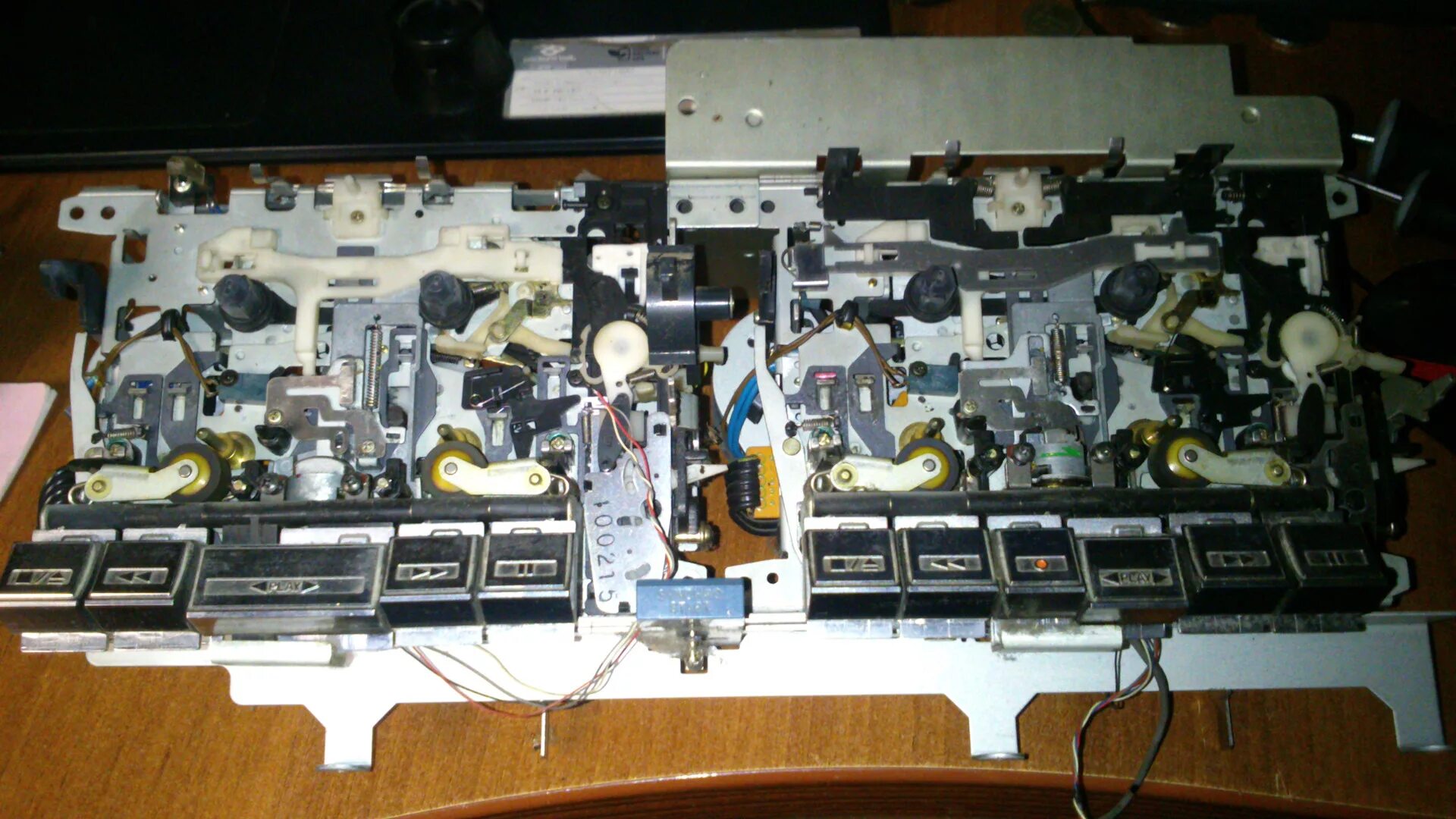 Какие лпм. Jvc gr290 лпм. jvc pc-w330. jvc hr-p28a лпм. лентопротяжный механизм на jvc.