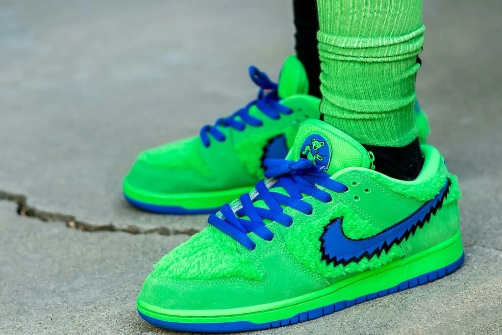 Dunk green. Nike dunk blue/green low. nike dunk green laces. nike air dunk 1 green. nike green bear.