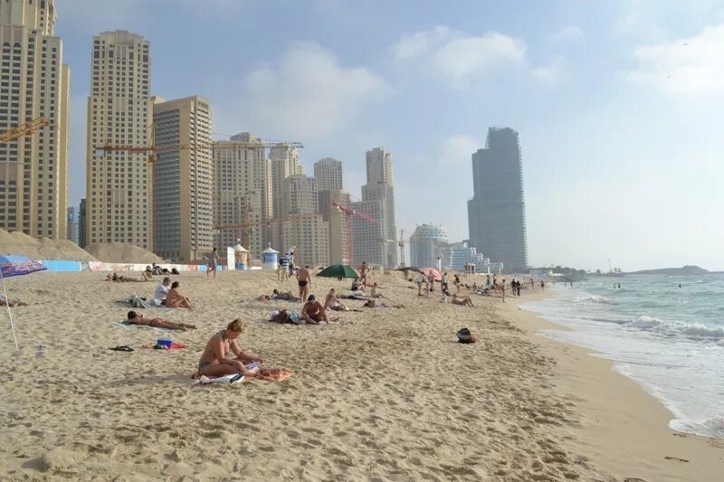 Пляж jbr в дубае. Джумейра бич пляж. Пляж marina. Меркато бич дубай пляж. Джумейра бич пляж.