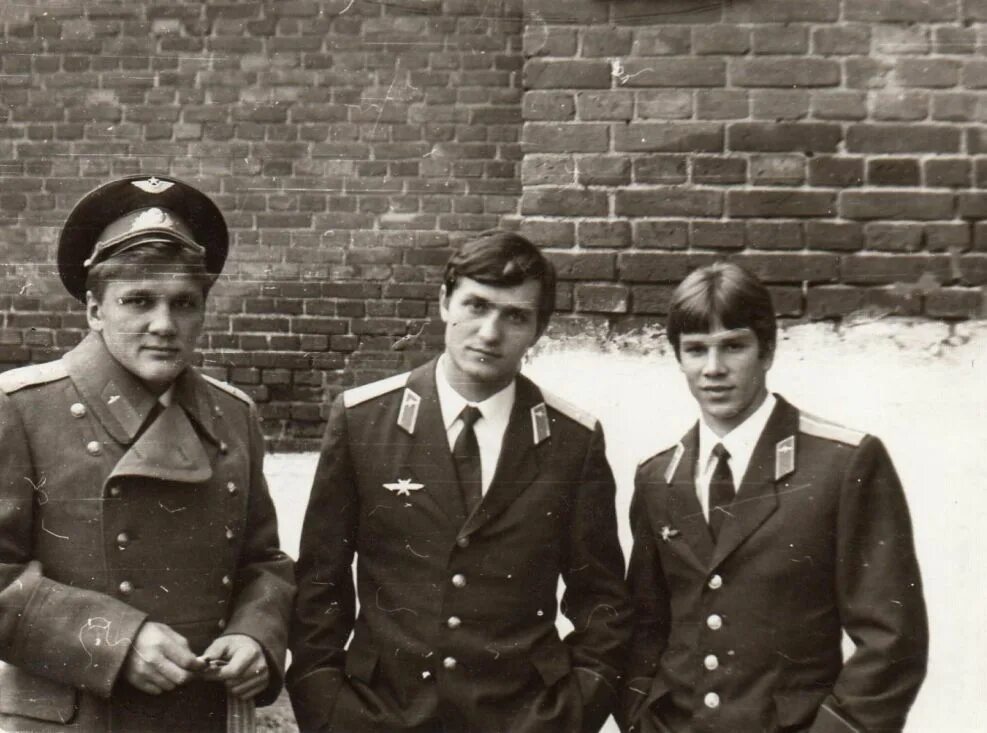 Саратовское вваул выпуск 1975. Саратовское военное авиационное училище летчиков. Свваул 2017. Выпуск свваул 1983. Свваул фото.