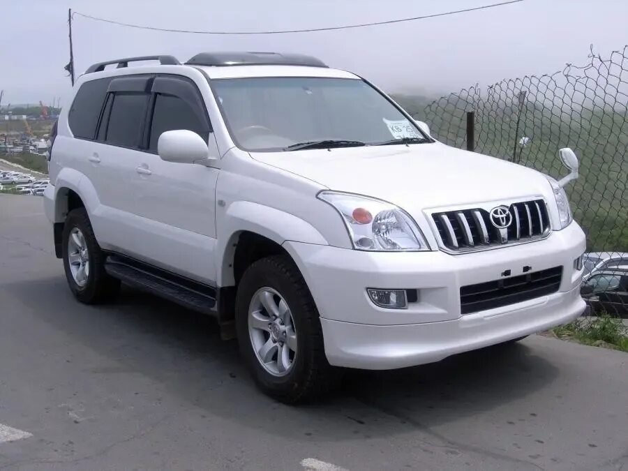 Ленд Крузер 120 белый. Toyota Land Cruiser 120 2009 White. Land Cruiser Prado 2002. Тойота ленд Крузер Prado 120 белый.