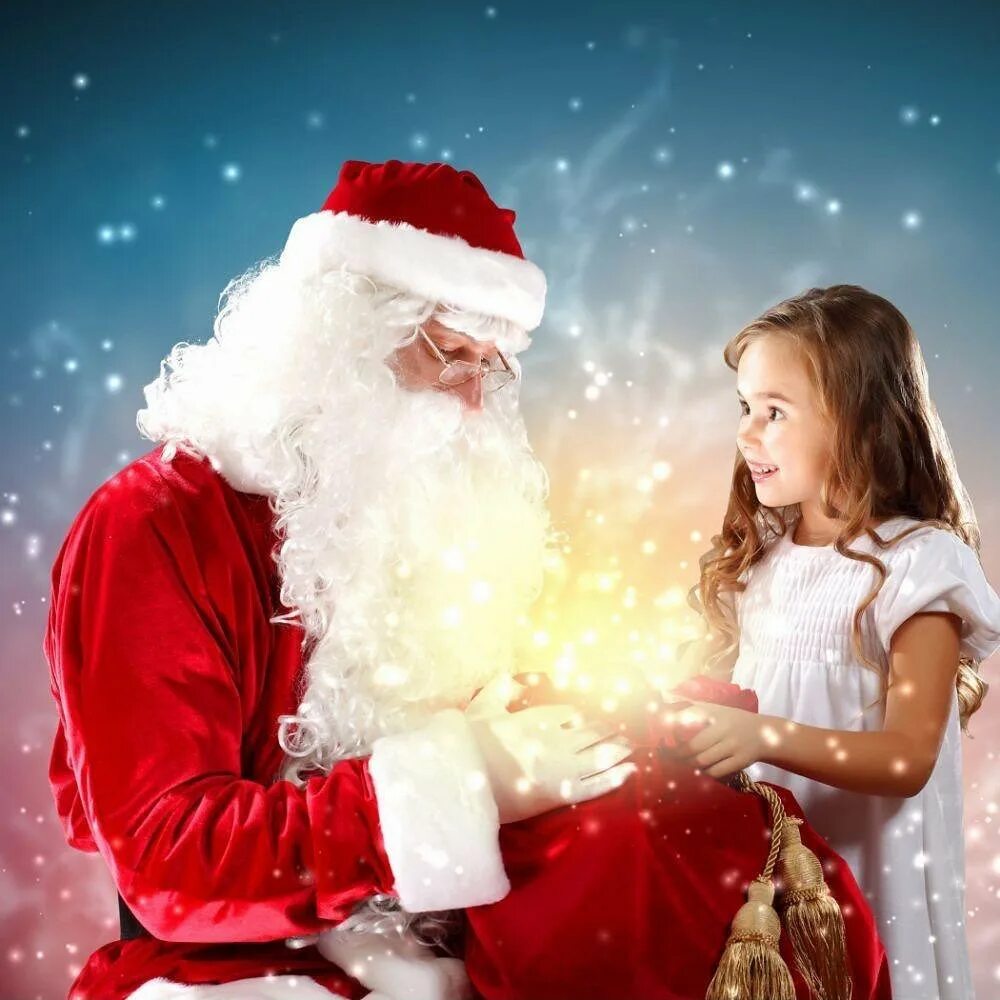 Дети деда мороза. Дед Мороз для детей. Дедушка Мороз для детей. Дед Мороз и Снегурочка с детьми. Дед Мороз дарит подарки.