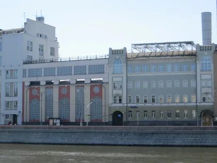 Раушская набережная 14
