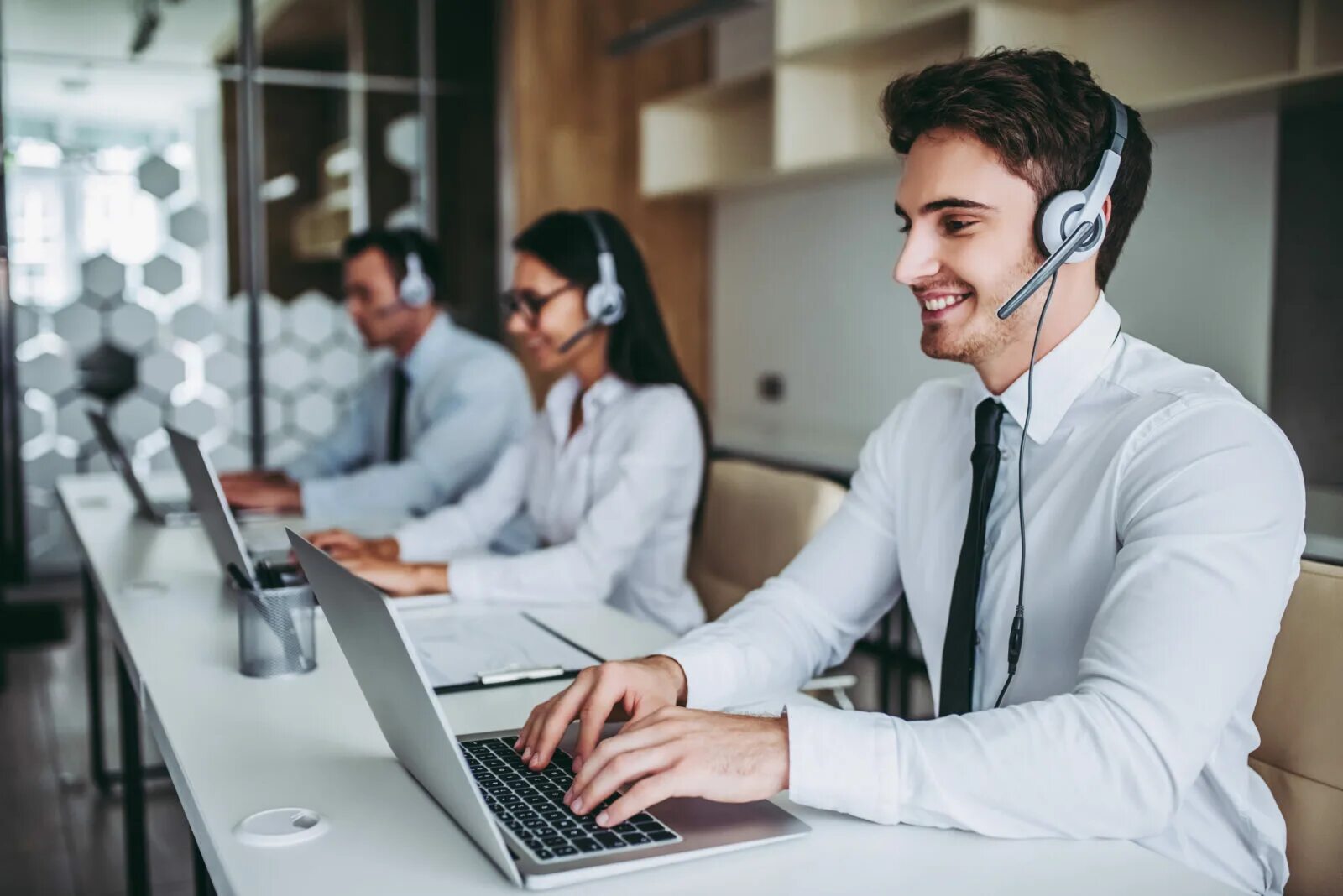 Customer service desk
