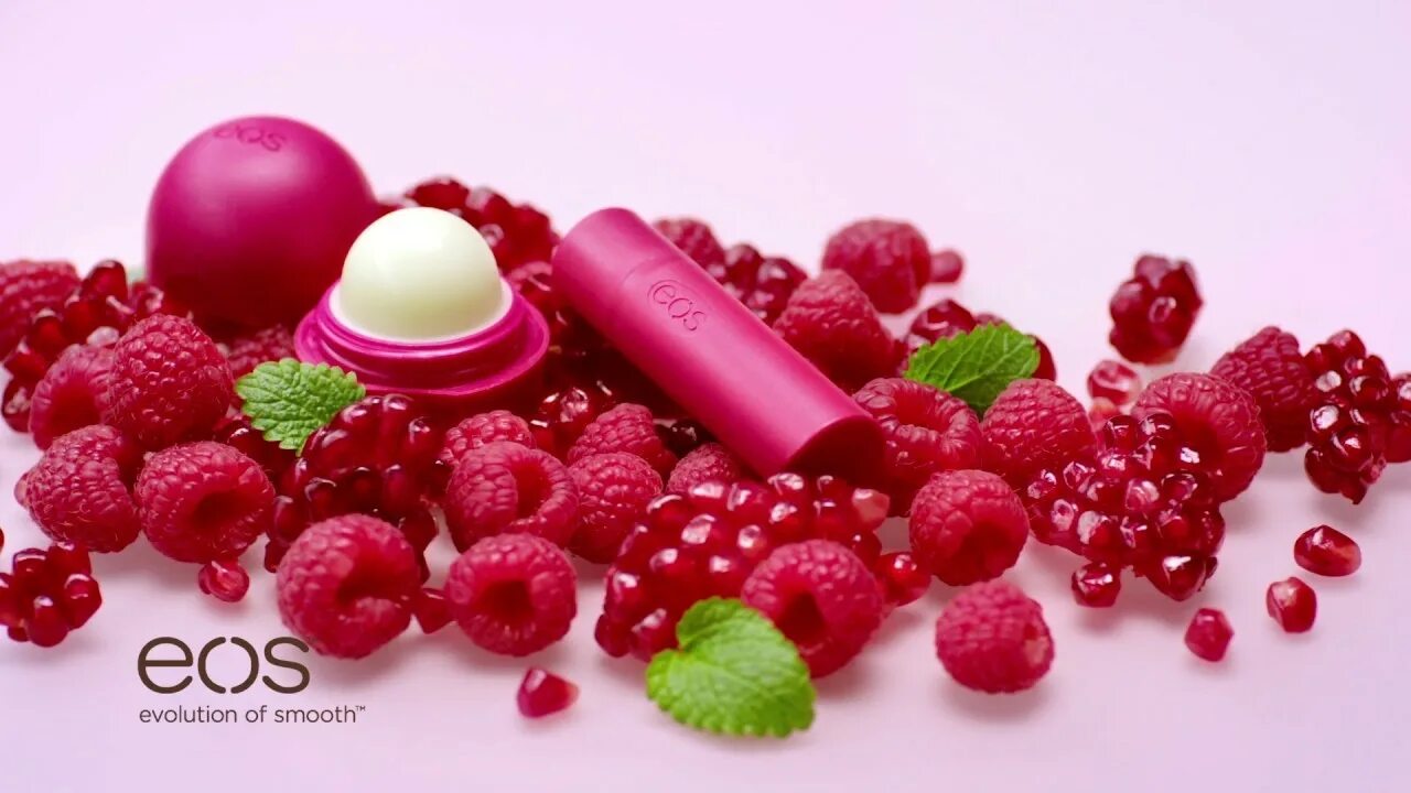 Raspberry lips. Бальзам для губ эос малина. бальзам для губ распберри. eos бальзам-стик для губ pomegranate raspberry. бальзам для губ с гранатом.