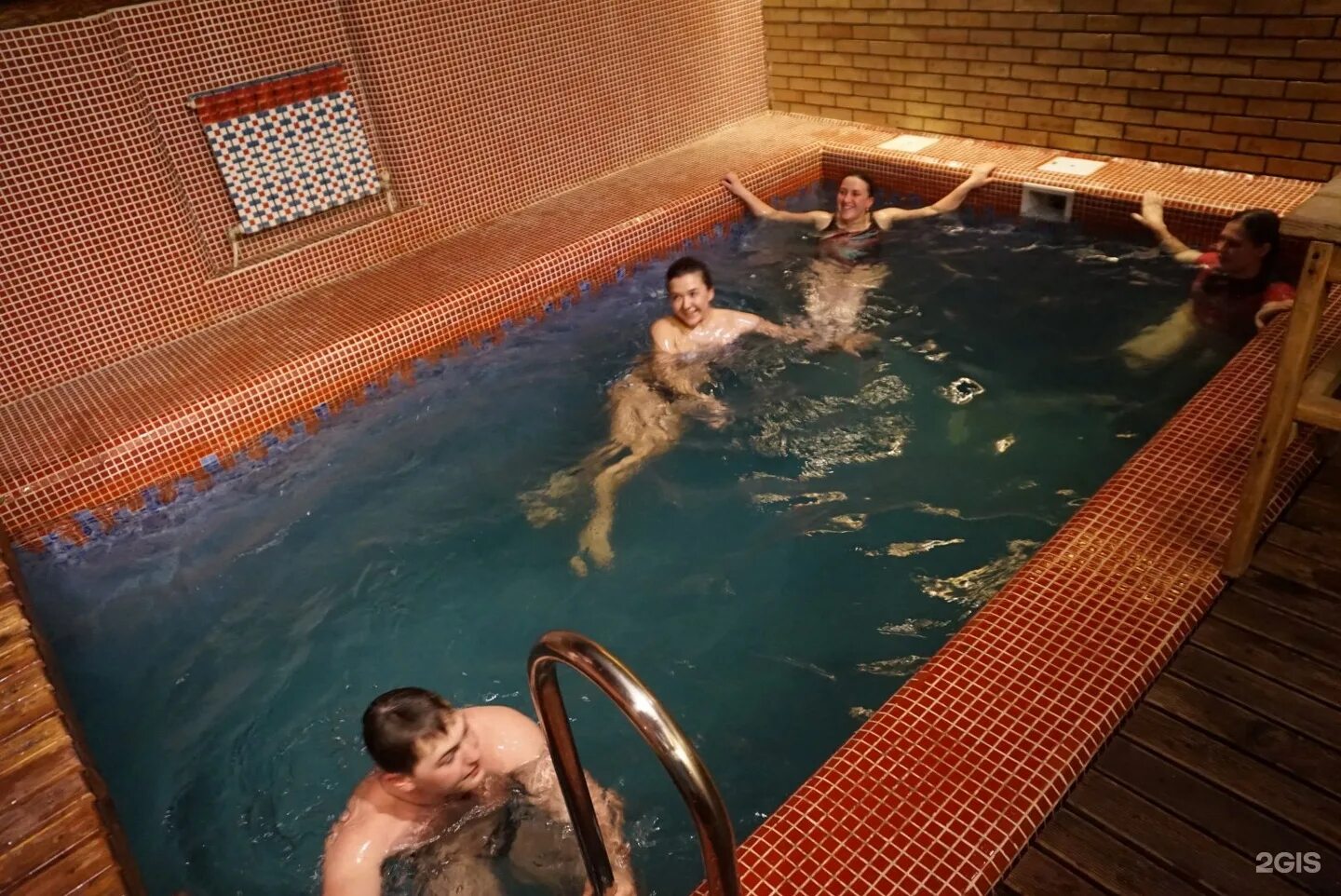 База отдыха Бани на дровах - Комфортные номера и коттеджи на Базе отдыха Курочки