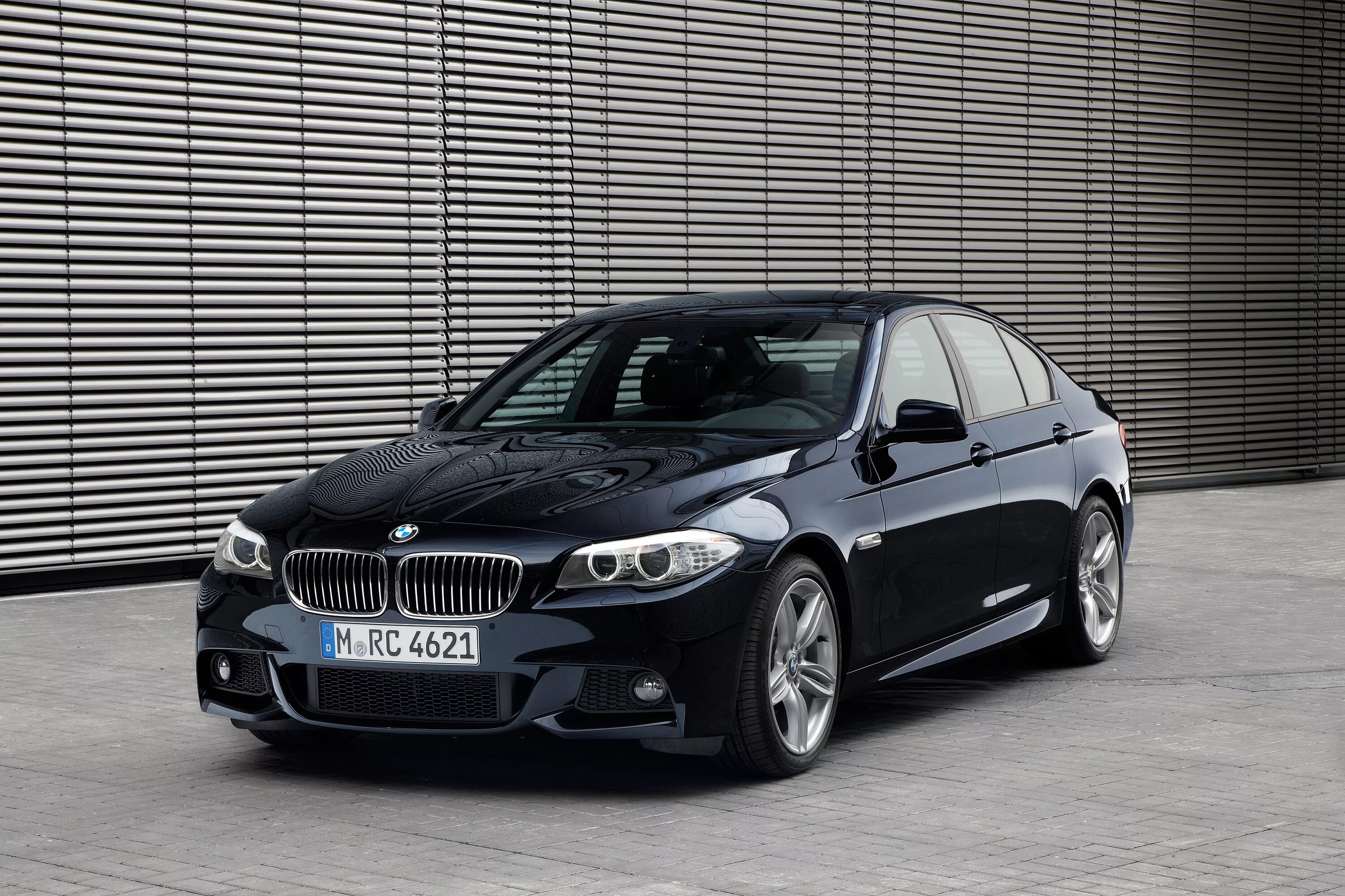 М5 дорест. BMW 5 Series (f10). BMW 5 f10 м пакет. BMW f10 520 m пакет. БМВ 5 ф10 м пакет.