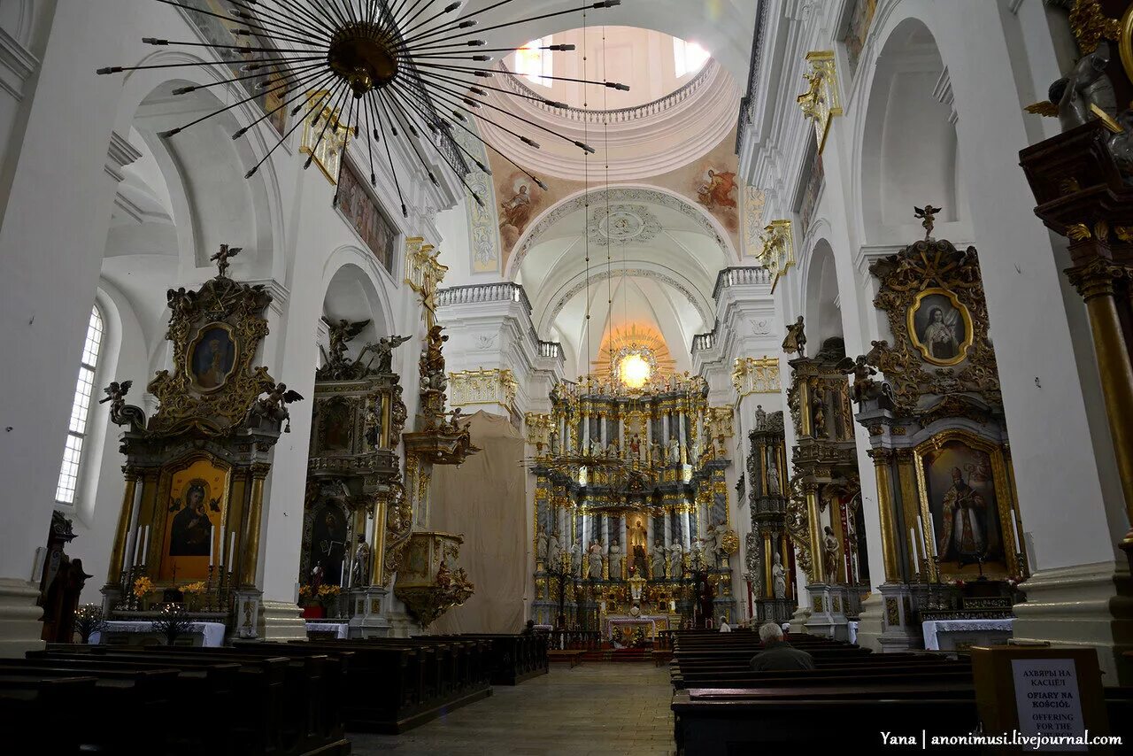 Гродно костел святого франциска ксаверия. Кафедральный (ранее: фарный) костёл св. Гродно костёл святого франтишка ксаверия. Франциска ксаверия (1678). Гродненский костел франциска ксаверия.
