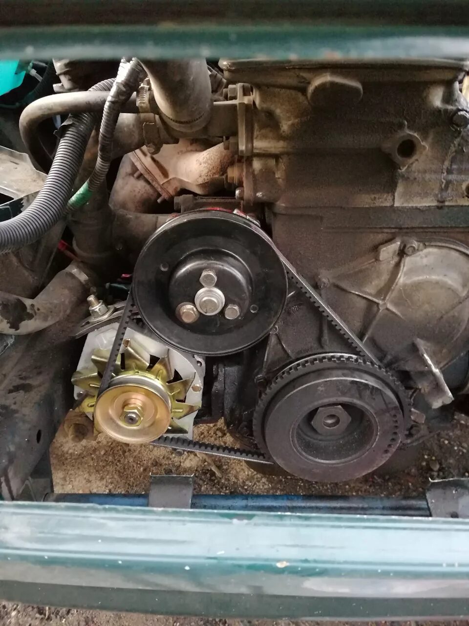 Помпа ваз 2105 ременной мотор. Помпа нива 21213. Помпа ваз 2105 инжектор. Помпа 2105. Водяная помпа ваз 2105.