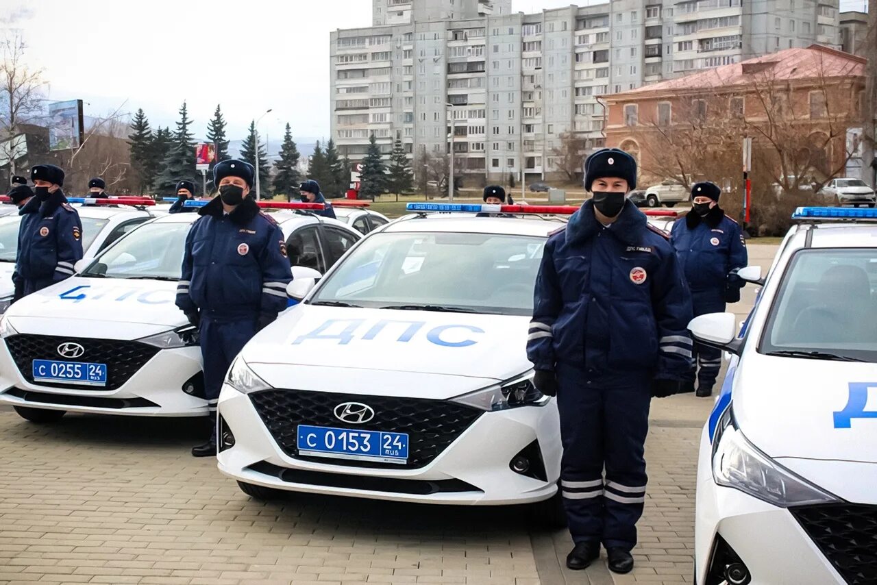 Патрульная машина гибдд. Hyundai Solaris 2021 ДПС. Хендай Солярис ДПС 2022. Хендай Солярис новый ДПС. Автомобиль хёндай Солярис ДПС.