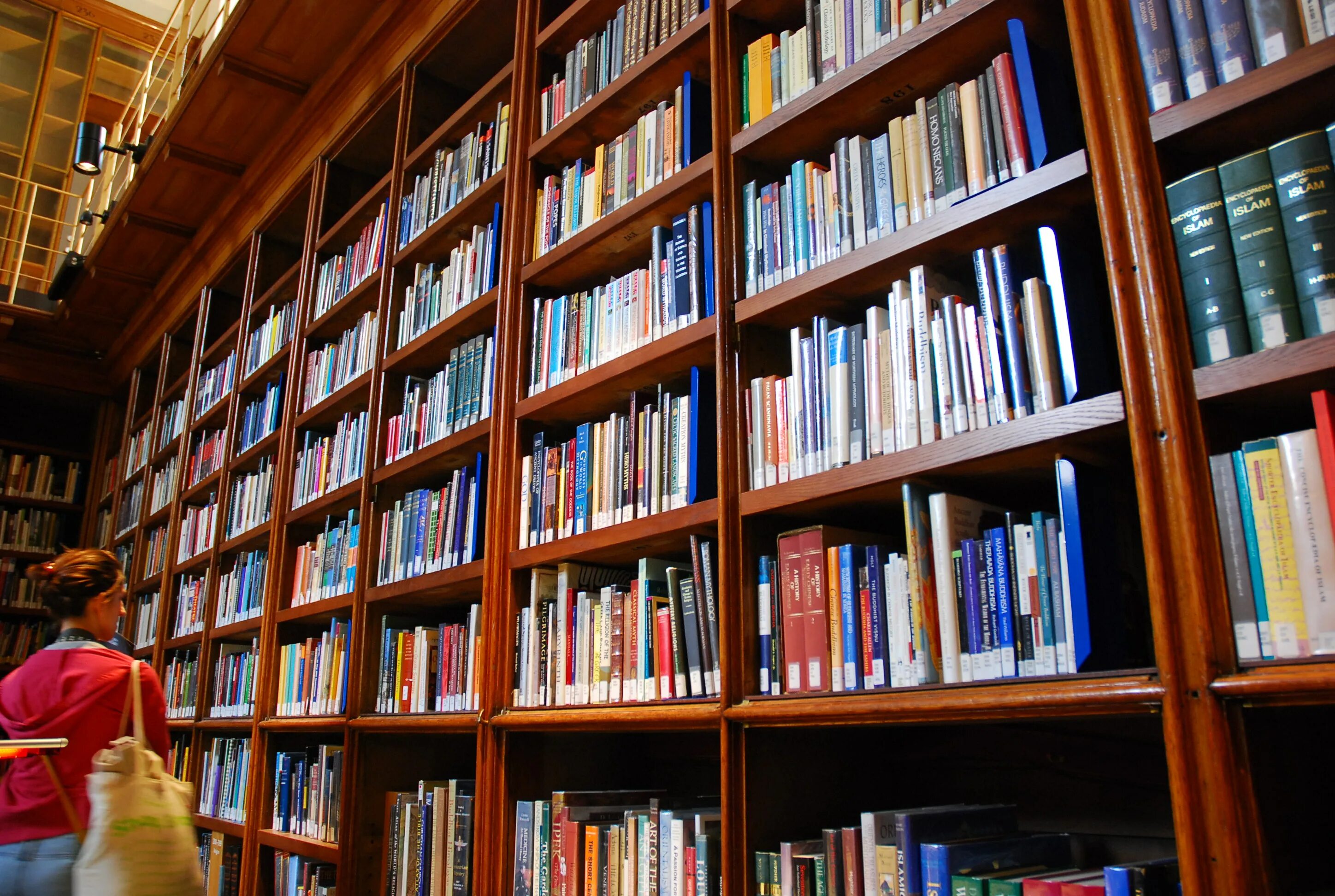I to the library tomorrow