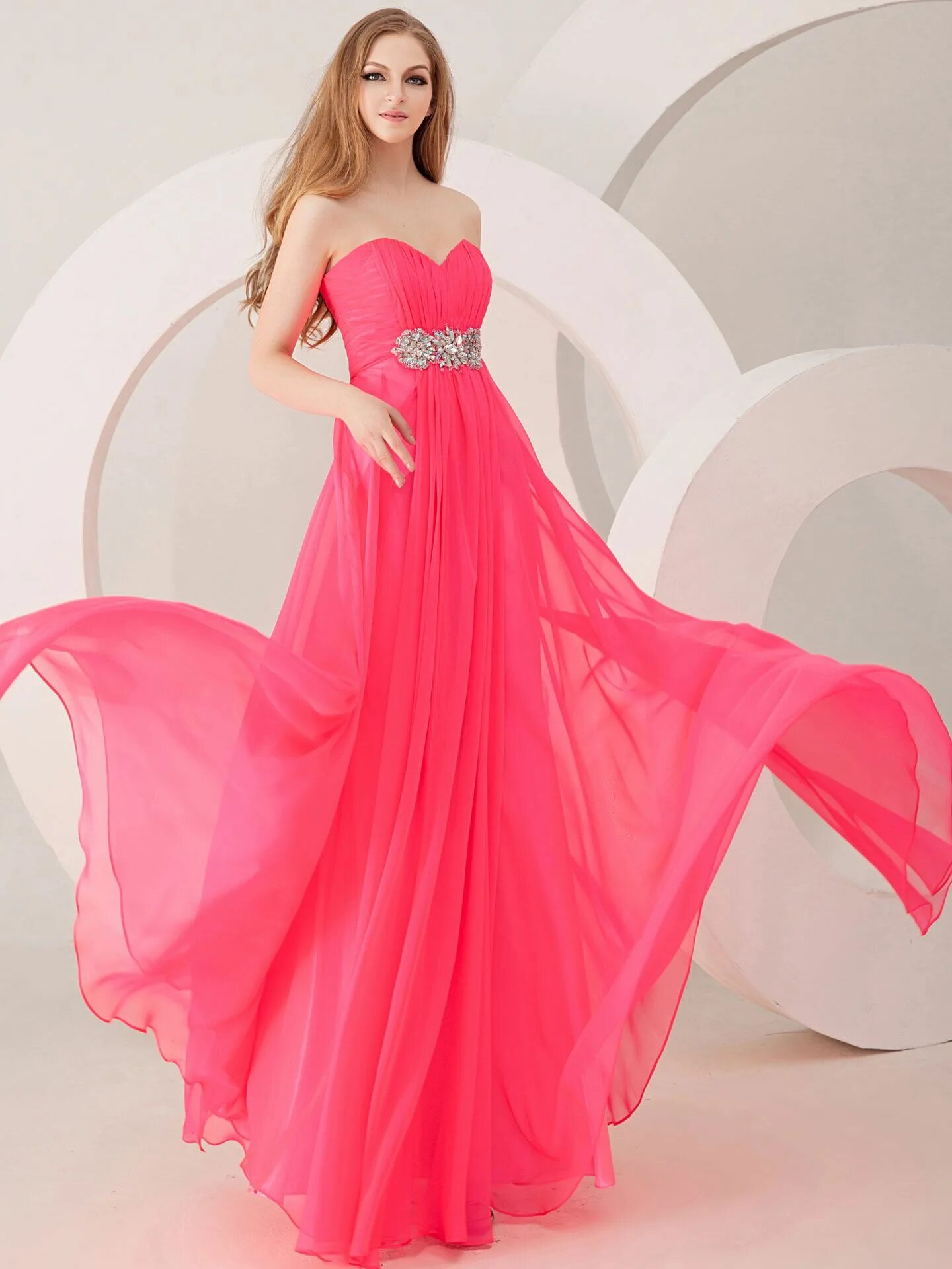 Розовое платье картинки. Платье розовое. Розовое вечернее платье. Шикарные платья. Красивое розовое платье.