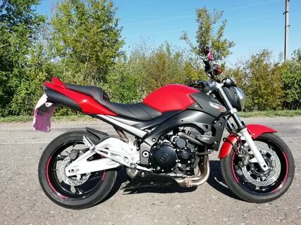 Suzuki gsr 600