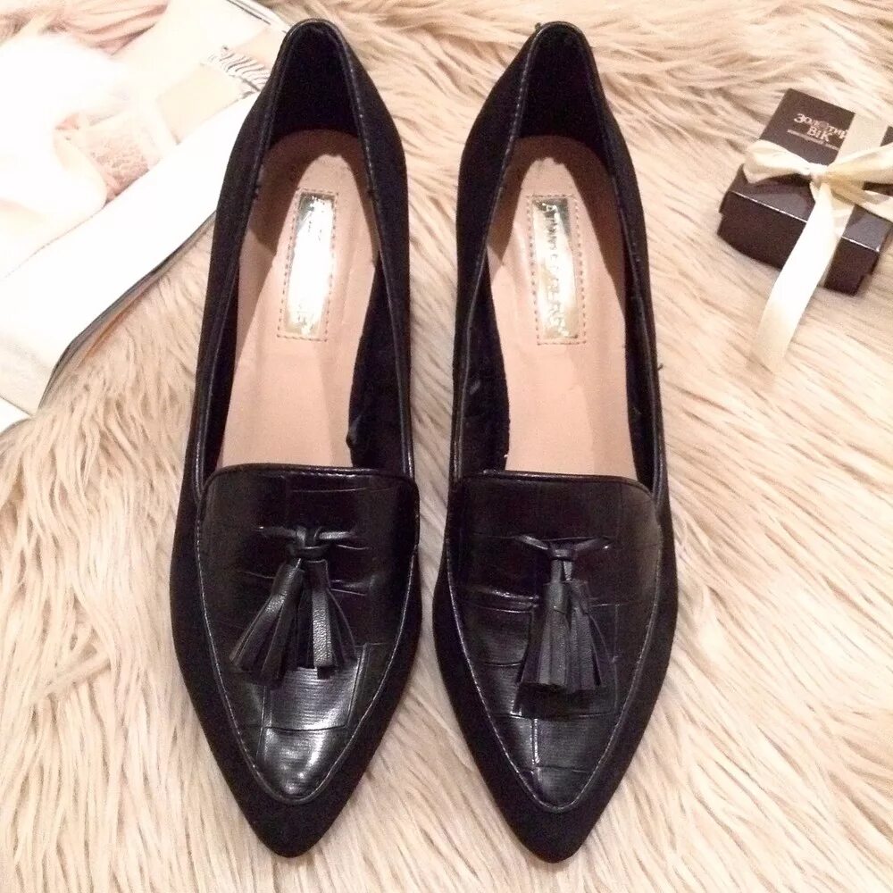 Mango leather лоферы. Лоферы остроносые женские. Балетки next остроносые. Лоферы остроносые женские. Лоферы женские кожаные 2020.