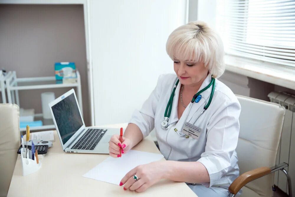 медцентр нижний новгород врач