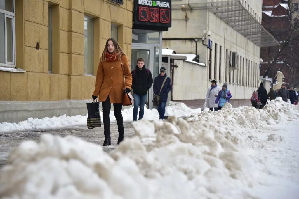 Потепление в Москве. Осторожно снегопад. Когда ожидается потепление в Москве. Когда потепление в Москве. Потепление в москве в декабре