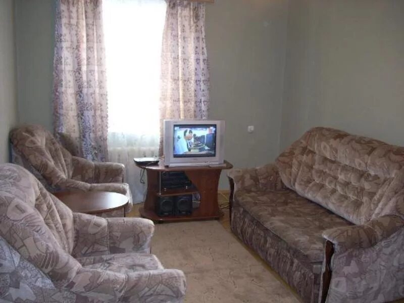 снять 2 х комнатную квартиру в омске. кемеровская 22 омск. снять 2 х комнатную квартиру в омске. квартиры на циане в омске. 2х комнатная квартира омск.