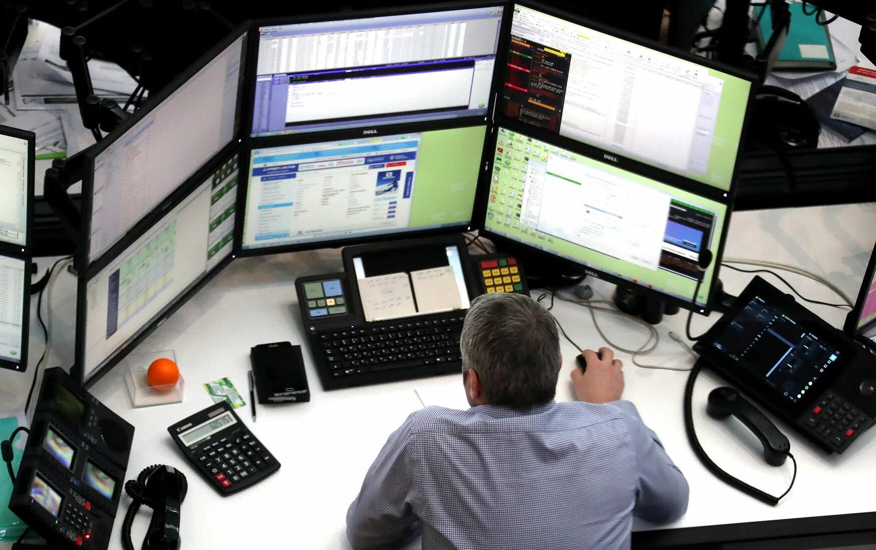 Россия: телевидение. Котировальный фото. Rt france кнопка. Сообщает rt. Сообщает rt.