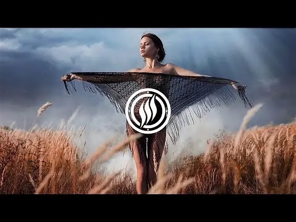 контрабас. кроссовки адидас 90. Lacoste fa10857. Patumpa original. бен бёмер диджей.