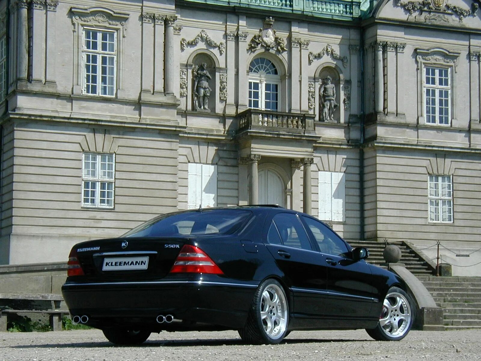 Купить мерседес s600. Mercedes-Benz w220. Мерседес w220. Мерседес s600 w220. Мерседес w220 купе.