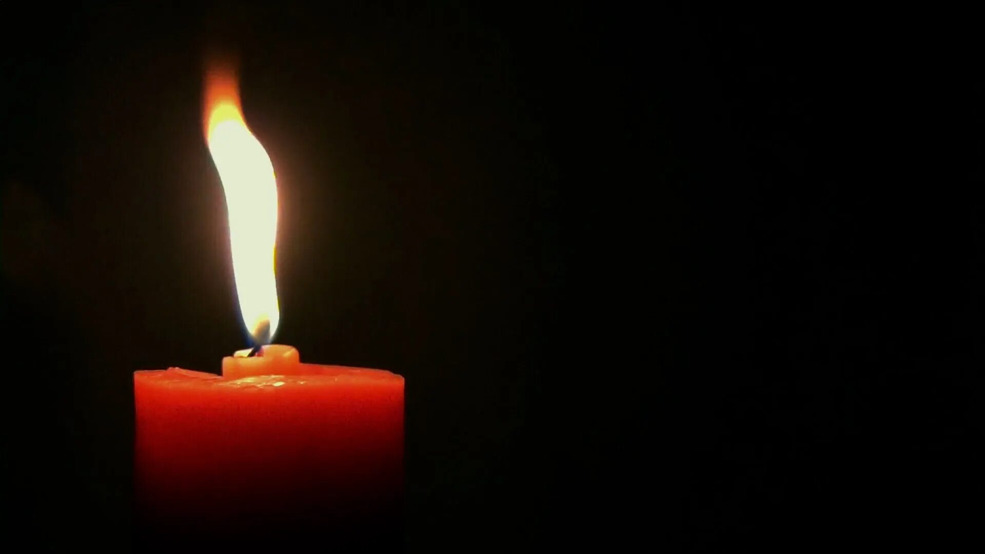 Пламя от свечи. Свечи "огоньки". Пламя огня свечи. Свеча макро. В пламени свечи.