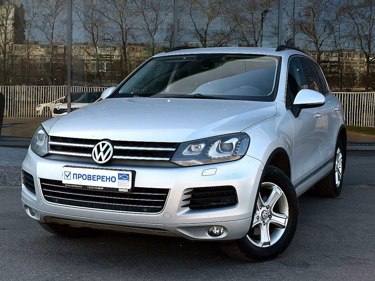 Volkswagen touareg 2012. Фольксваген Туарег 2012. Фольксваген Touareg 2012. Туарег 2 2012. Фольксваген Туарег 2012 серебристый.