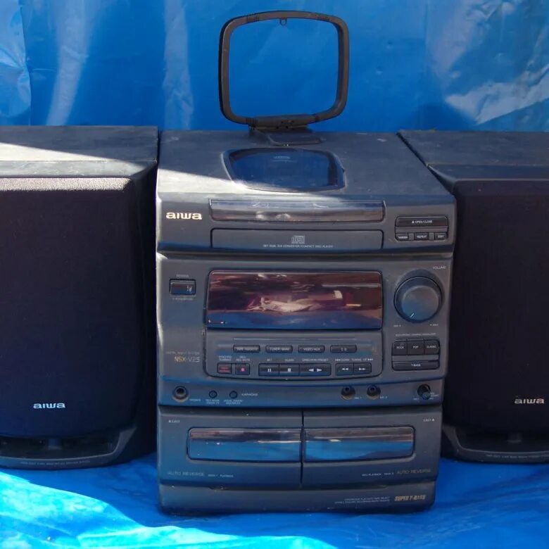 Музыкальный центр aiwa cx. Aiwa nsx-v25. aiwa nsx-v700. aiwa nsx-v400. музыкальный центр aiwa nsx v500.