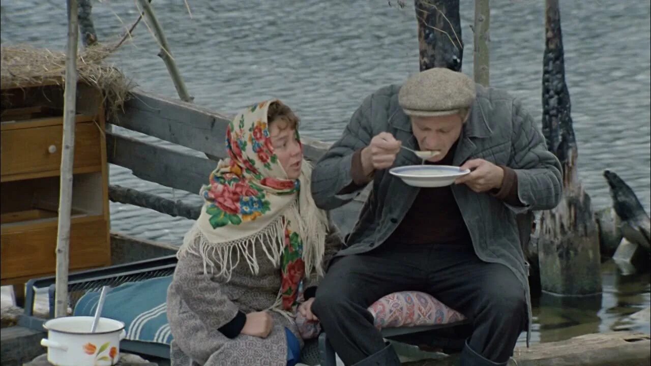 Любовь и голуби на экран. Любовь и голуби фильм 1984 надежда. надюха и василий любовь голуби. капиталисты проклятые любовь и голуби. любовь и голуби свидание.