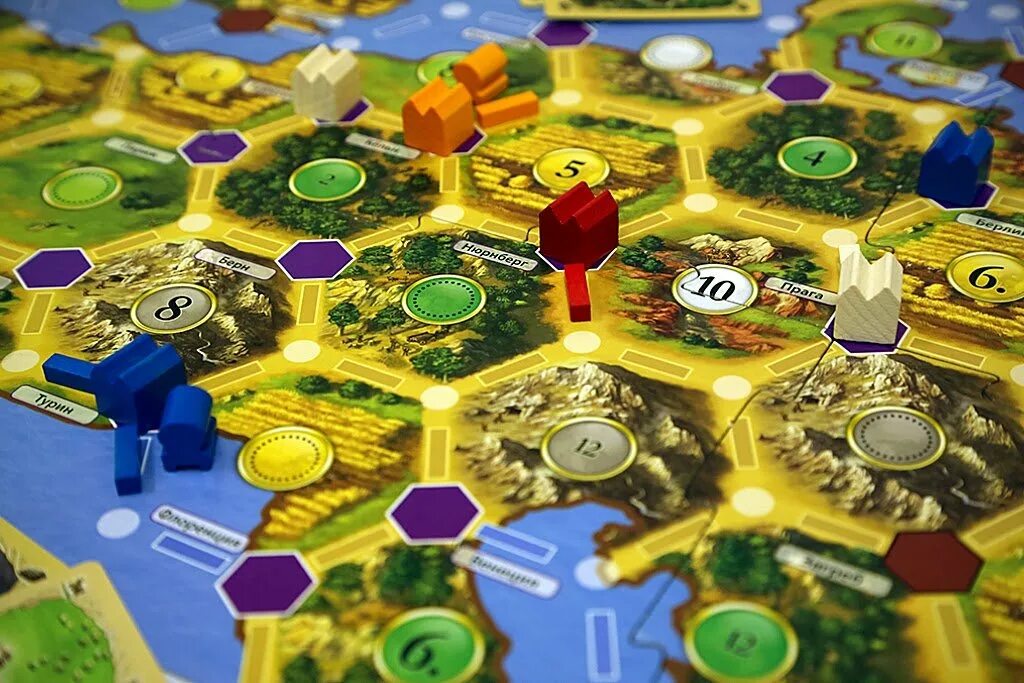 Удивительный мир настольная игра. Колонизаторы Европа. Catan колонизаторы. Игра колонизаторы Европа. Колонизаторы Европа настольная игра.