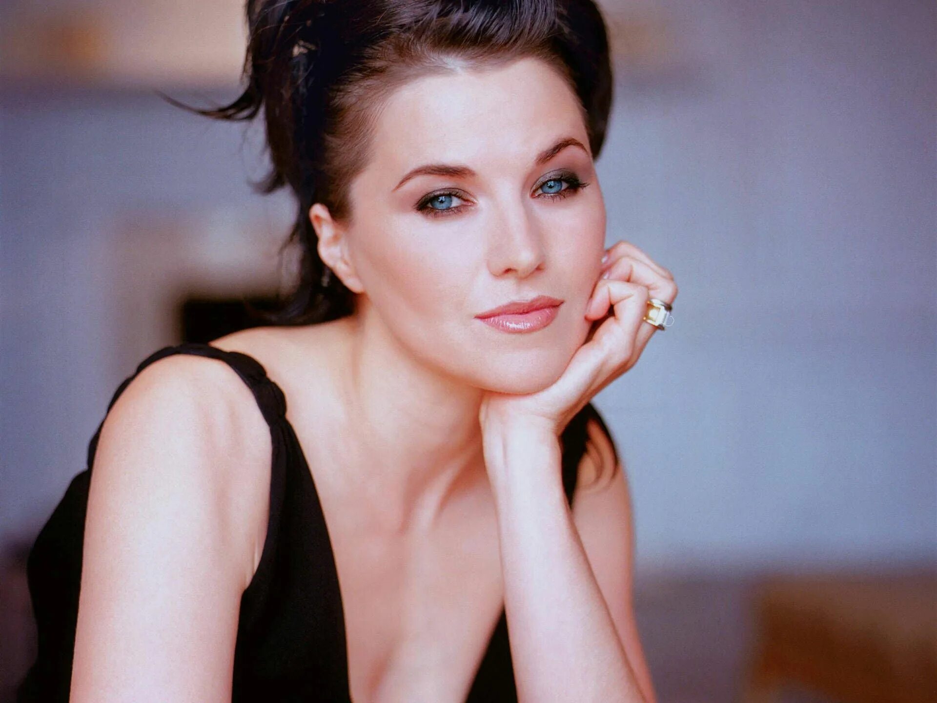 Люси Лоулесс. Актриса Люси Лоулесс. Lucy lawless